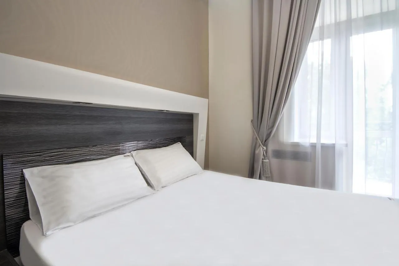 Dayflat Apartments On Mykhailivs'Ka Kyiv 0*,  Ukraine
