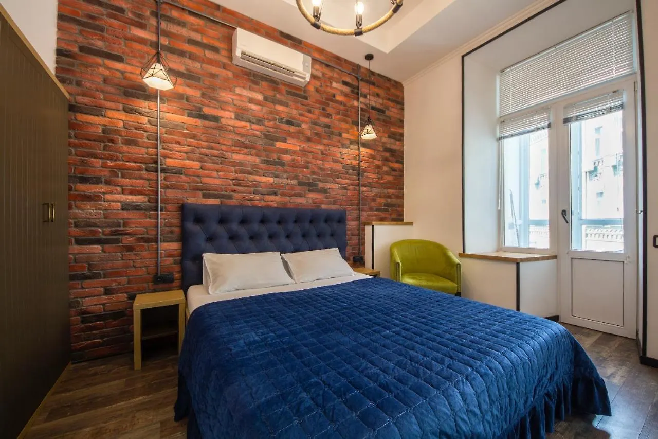 Dayflat Apartments On Mykhailivs'Ka Kyiv 0*,