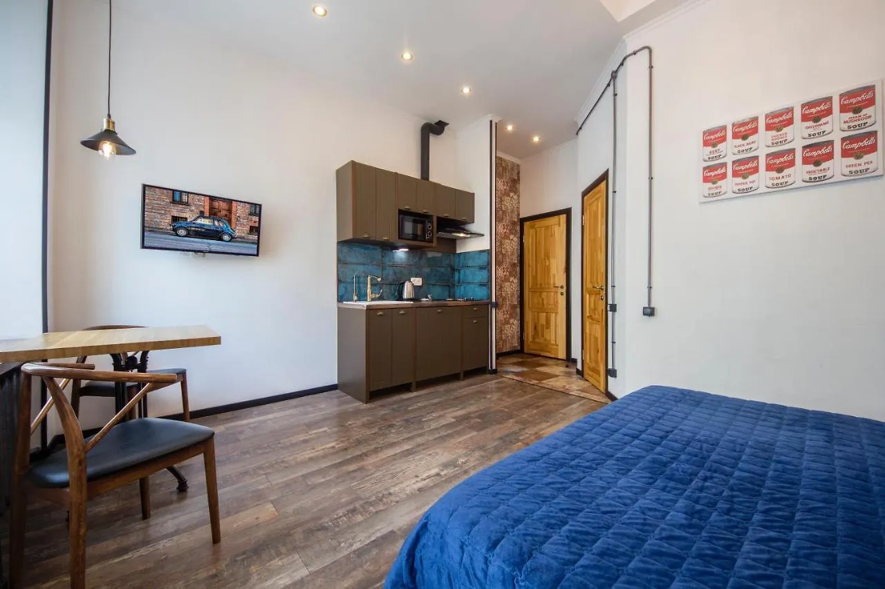 Dayflat Apartments On Mykhailivs'Ka Kyiv Ukraine
