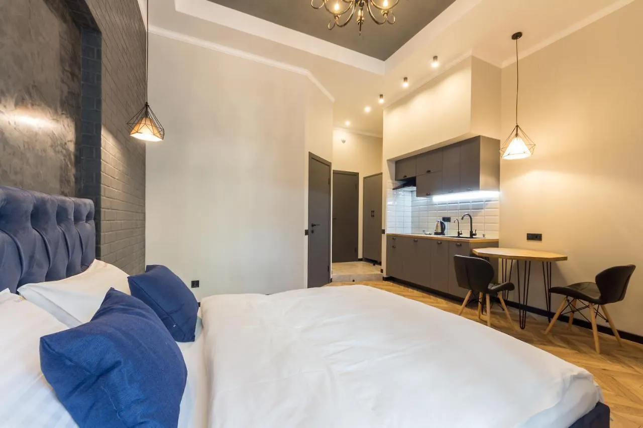 Dayflat Apartments On Mykhailivs'Ka Kyiv Ukraine