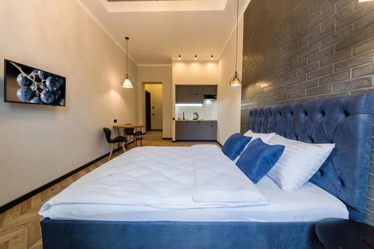 Dayflat Apartments On Mykhailivs'Ka Kyiv