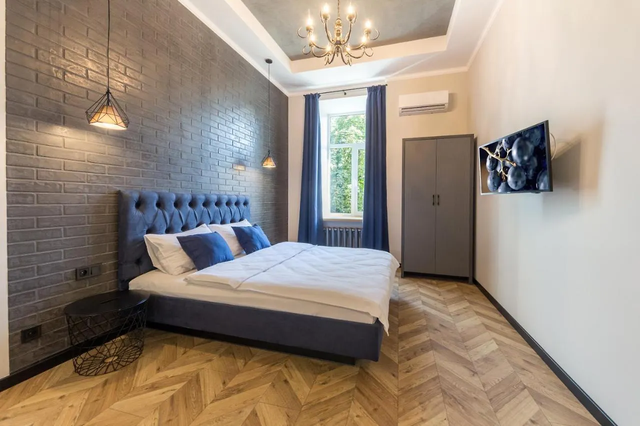 Dayflat Apartments On Mykhailivs'Ka Kyiv