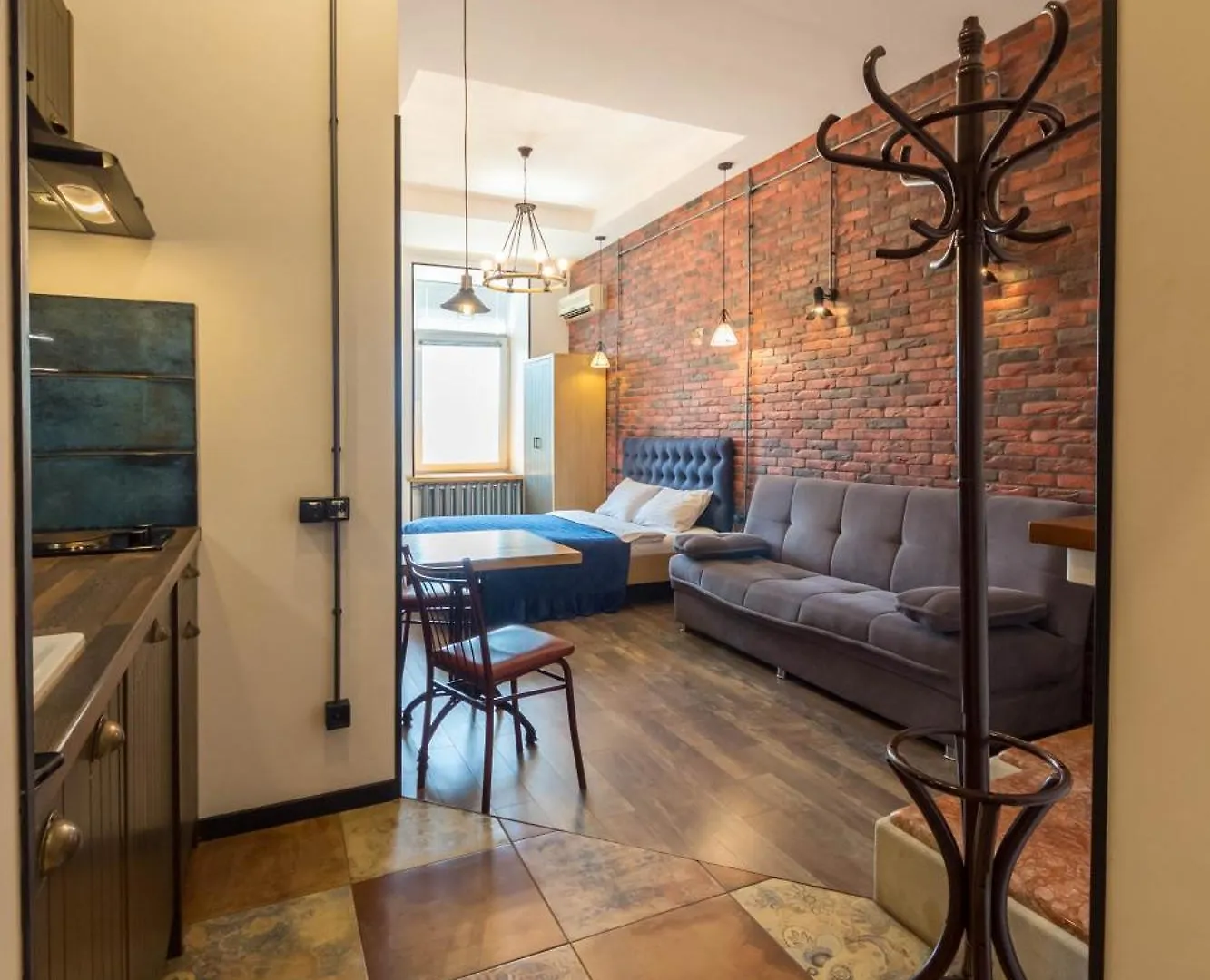 Dayflat Apartments On Mykhailivs'Ka Kyiv Ukraine