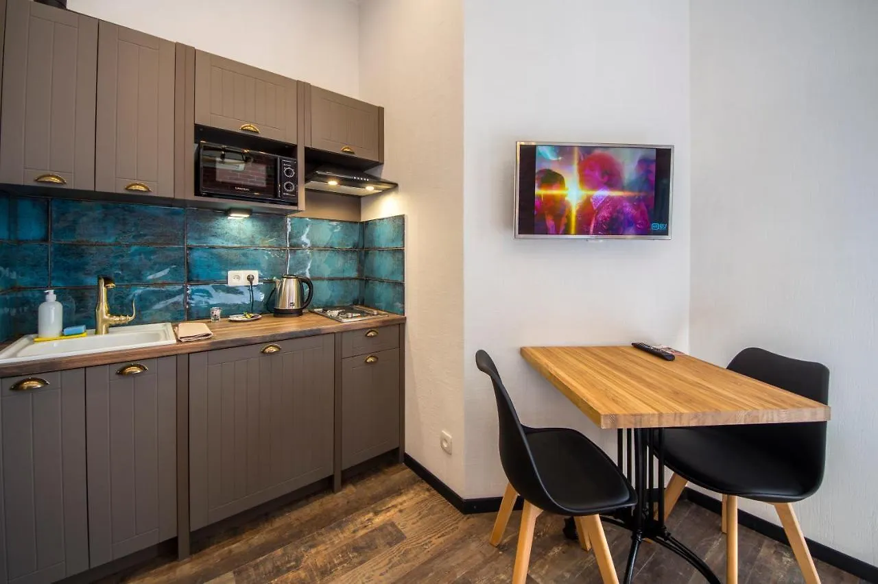 Dayflat Apartments On Mykhailivs'Ka Kyiv